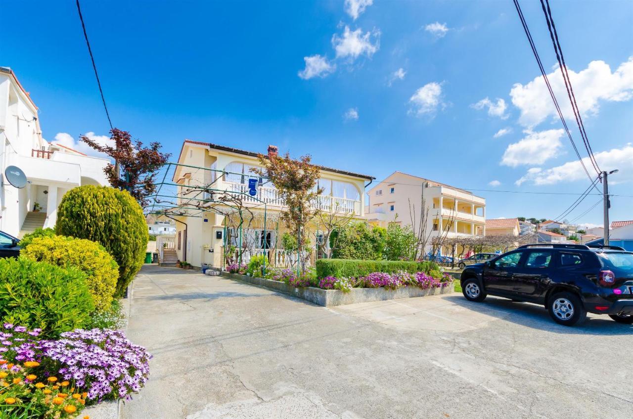 Apartments Mijatovic Lopar Kültér fotó
