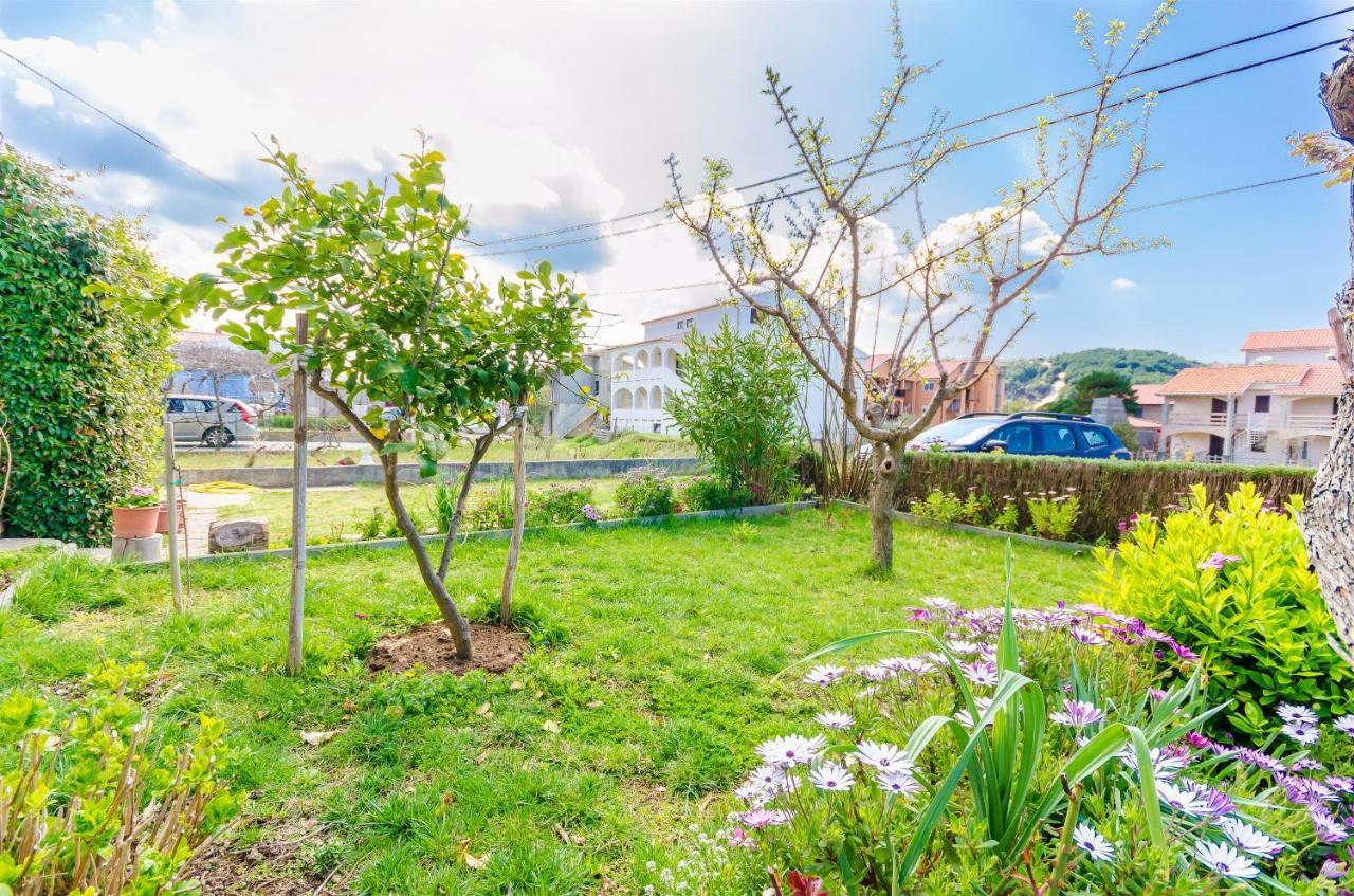 Apartments Mijatovic Lopar Kültér fotó